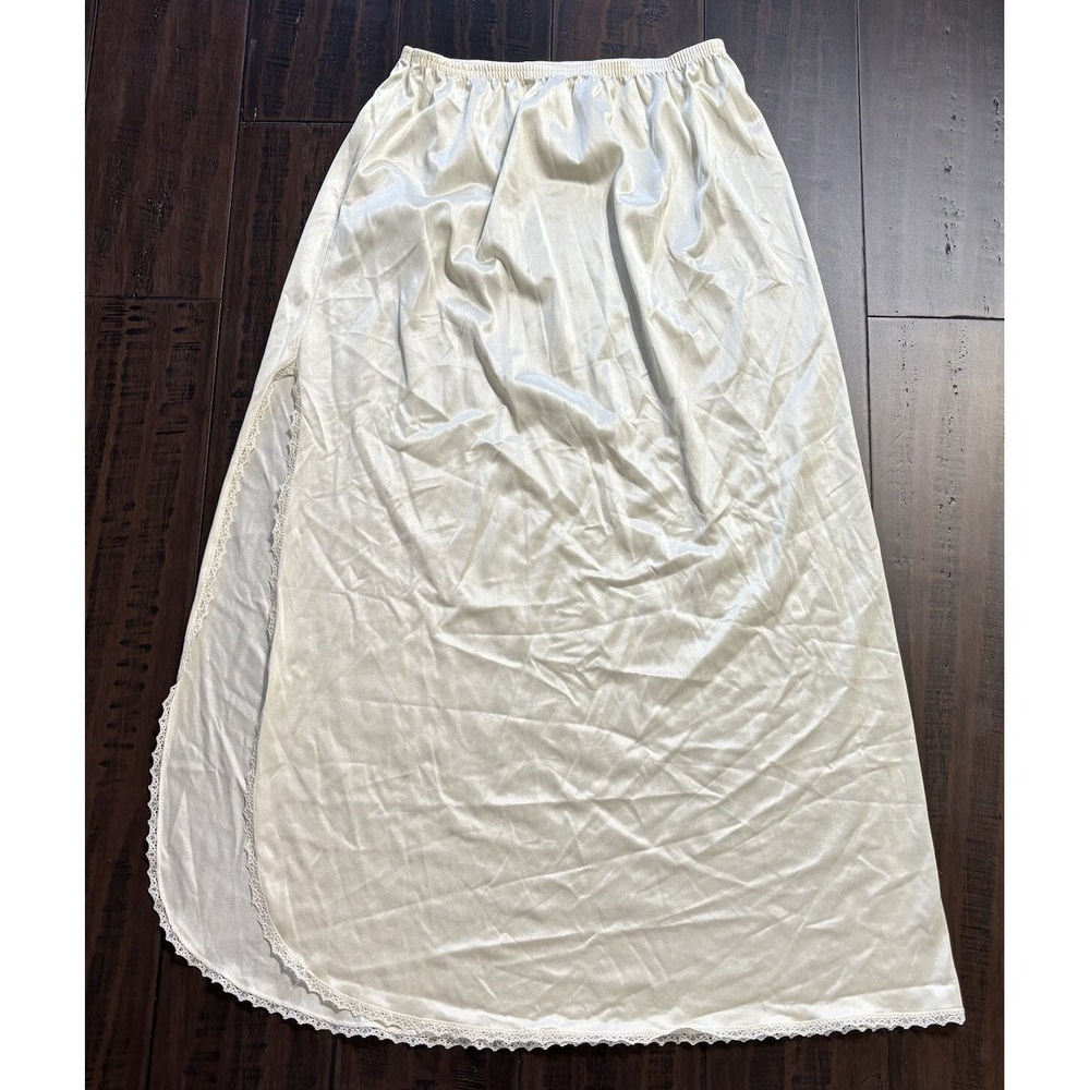Vintage Vanity Fair Half Slip Womens S Off White Lace Edge Nylon Side Slit  MCM